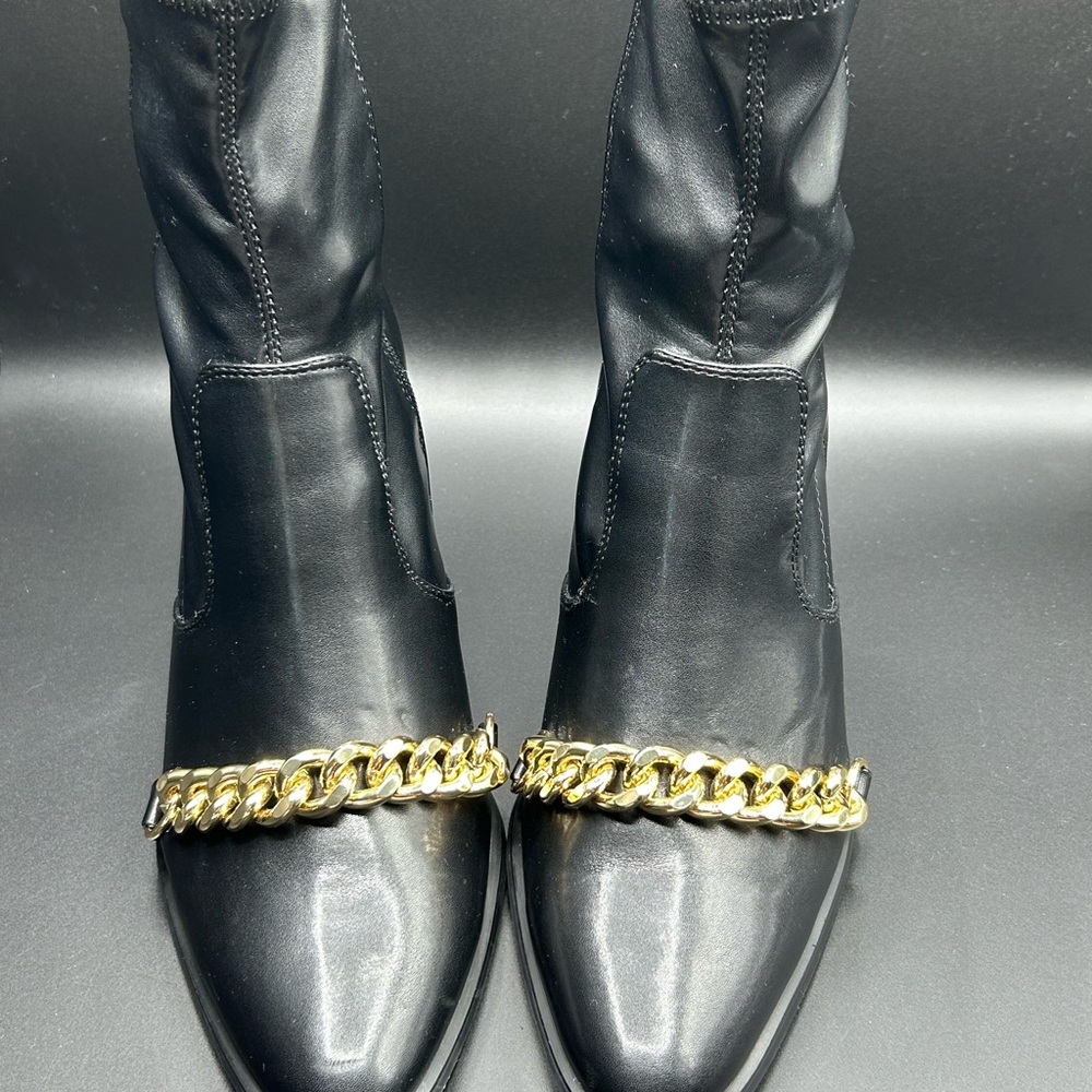 Women’s Black Faux Leather Booties w/Gold Link Chain on the Instep Column Heel